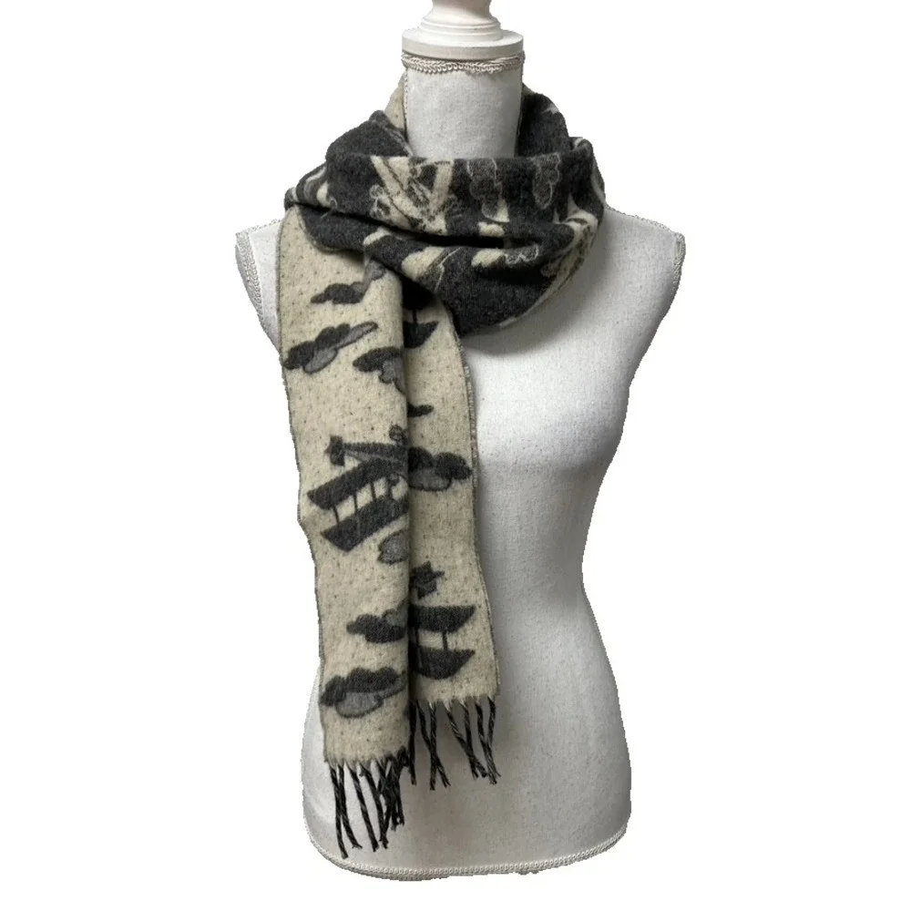 Reversible Scarf Warp Knit Gray Beige Airplane Flying Aviation Gorpcore Outdoor